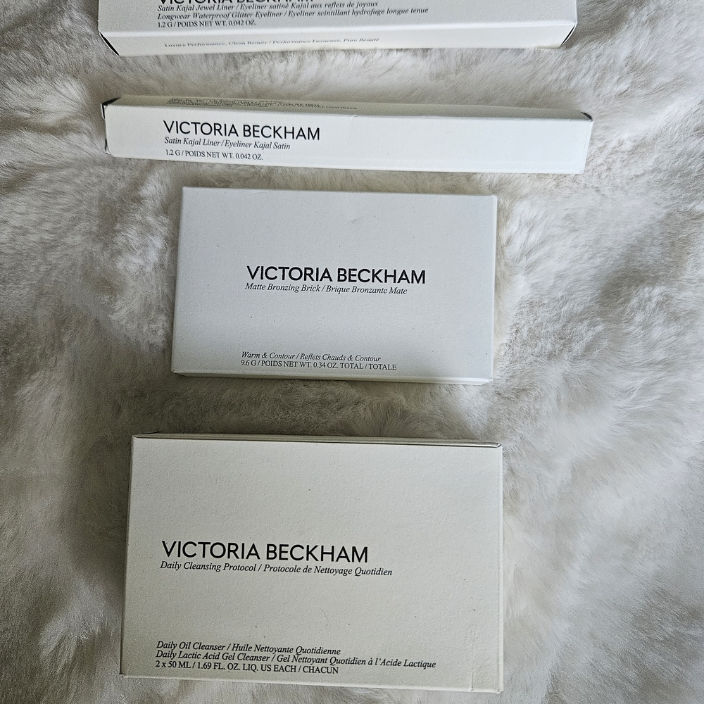 Victoria Beckham Beauty Bundle - Picture 3 of 8